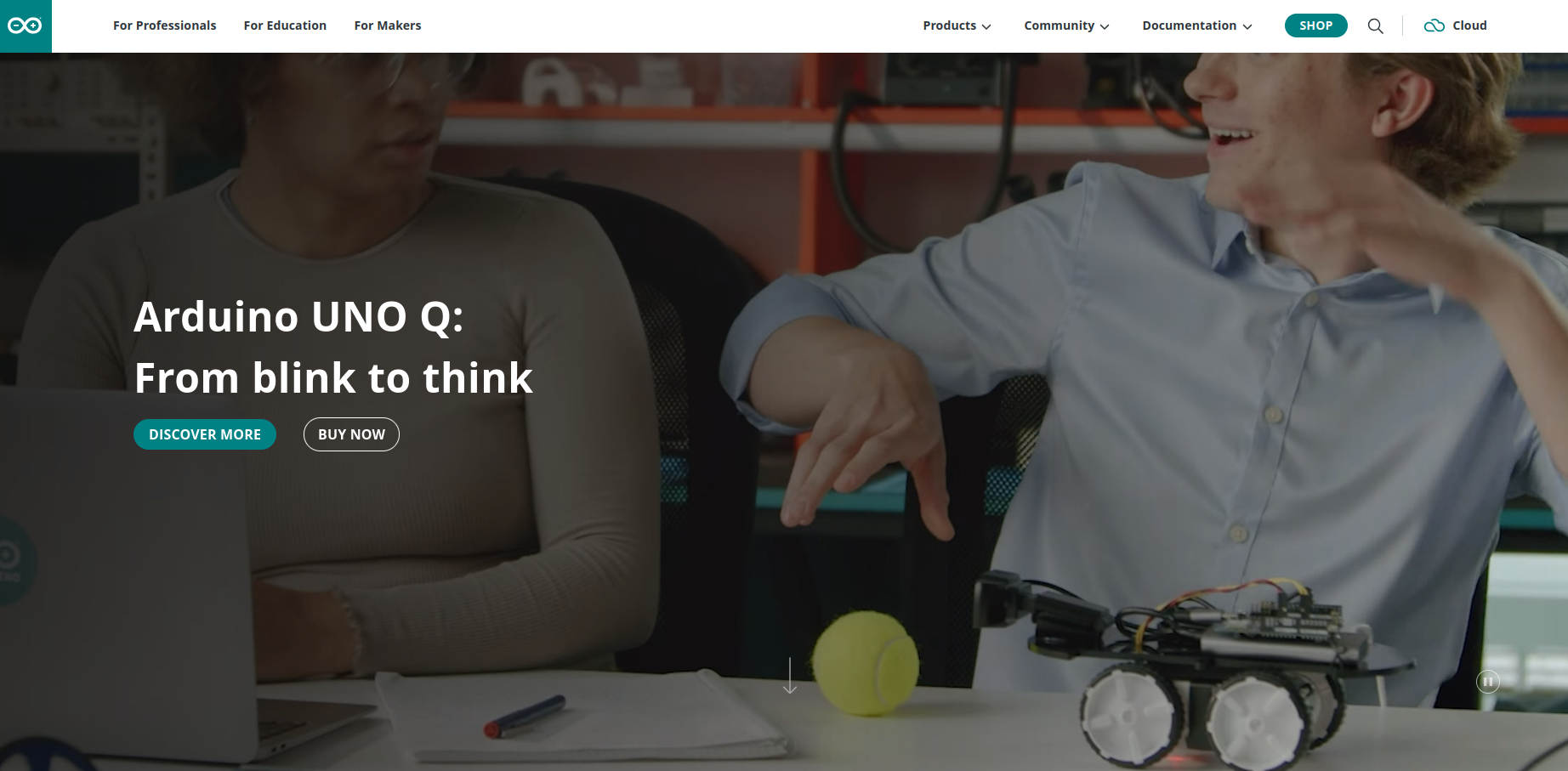 Qué es Arduino UNO Q